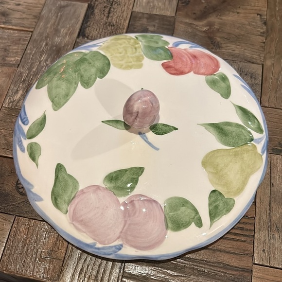 Franciscan Orchard Glade Covered Vegetable Dish - Picture 7 of 10